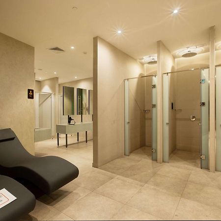 Ibis Styles Istanbul Merter エクステリア 写真 The spa at The Dorchester