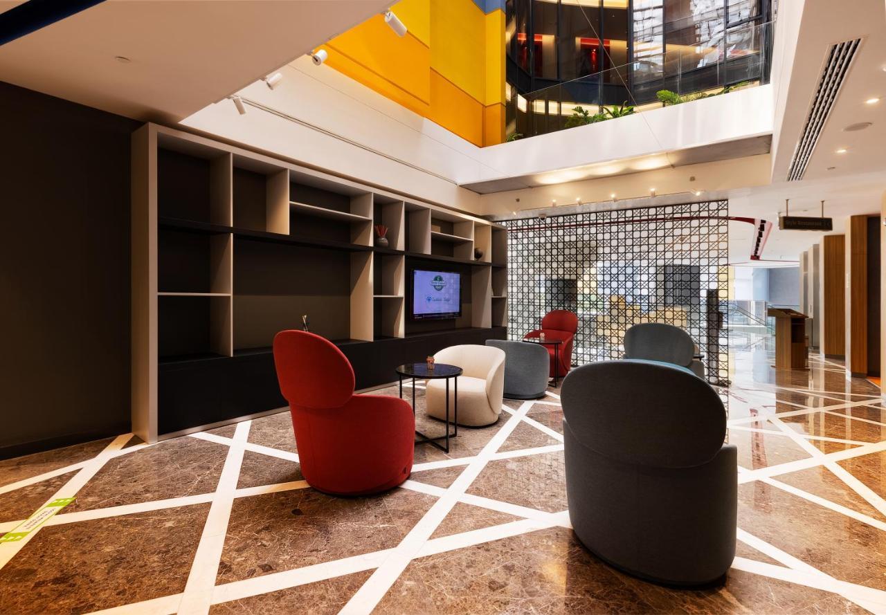 Ibis Styles Istanbul Merter エクステリア 写真 The lounge at the airport