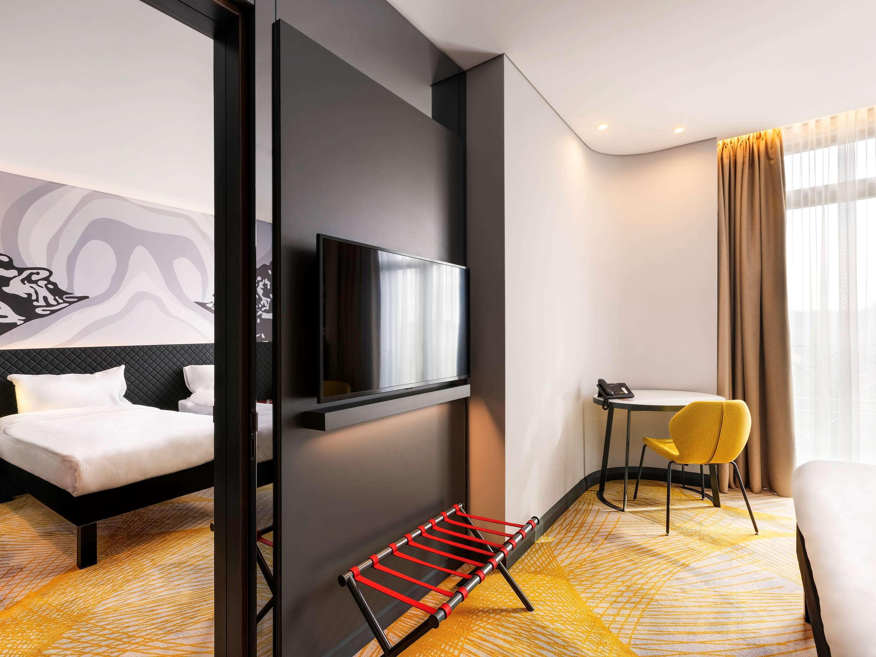 Ibis Styles Istanbul Merter エクステリア 写真 A room at the hotel