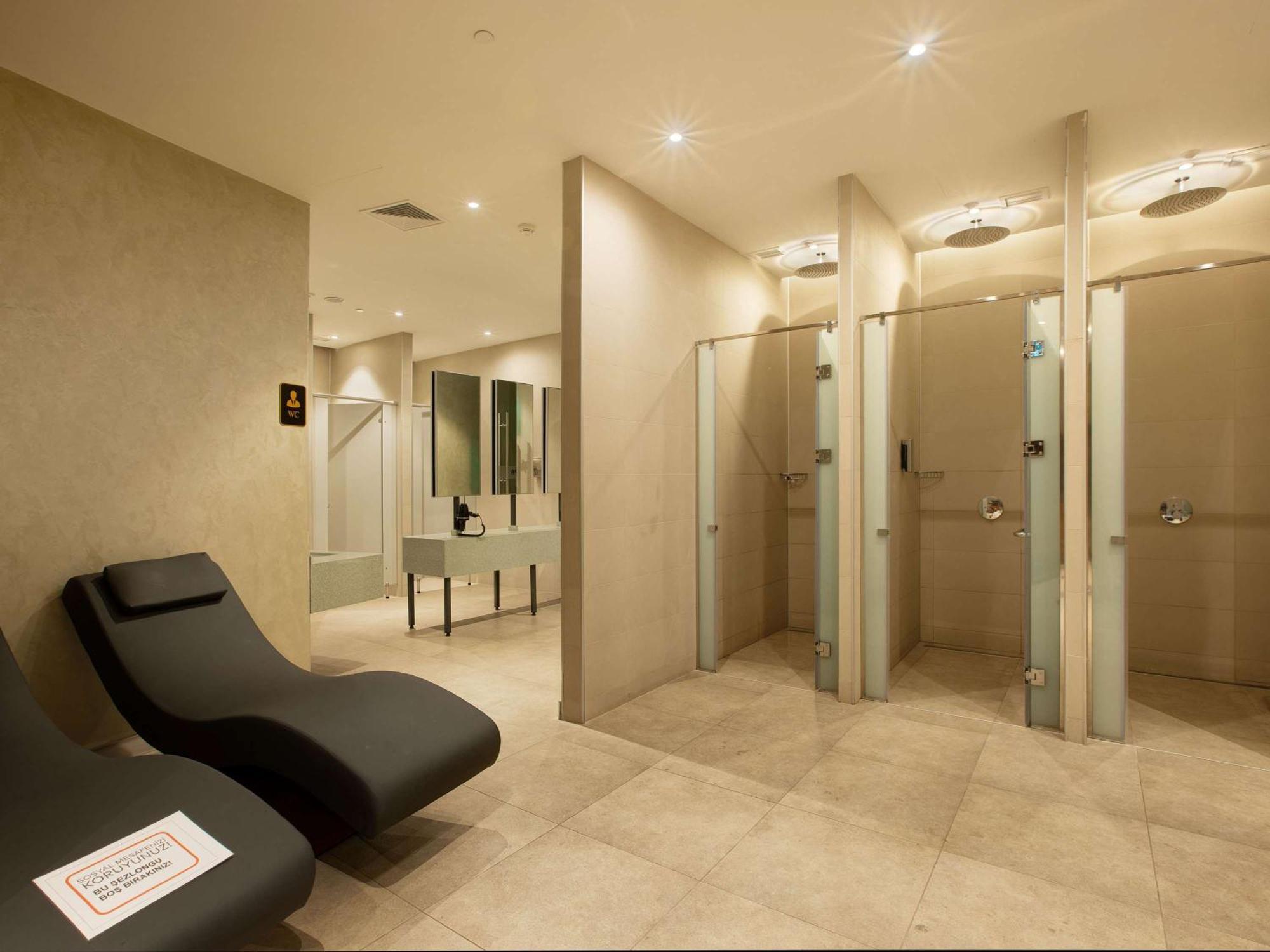 Ibis Styles Istanbul Merter エクステリア 写真 The spa at The Dorchester
